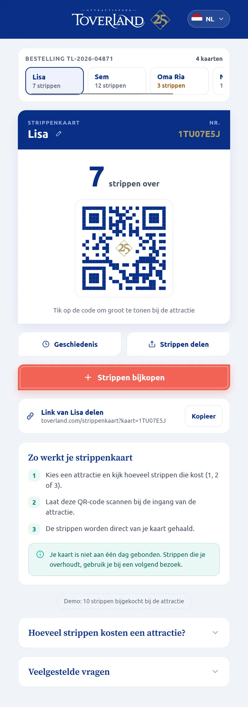 Strippenkaartscherm van Toverland Pay-per-ride: meerdere kaarten (Lisa, Sem, Oma Ria) met elk hun strippen, QR-code en de mogelijkheid om strippen te delen
